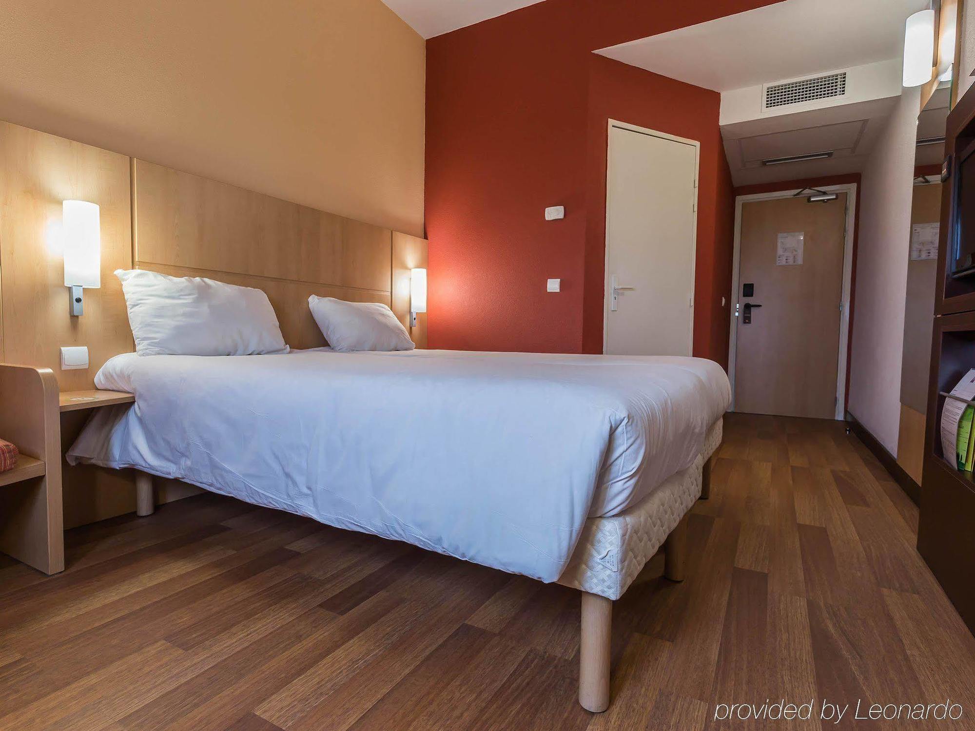 Ibis Oran Les Falaises Экстерьер фото