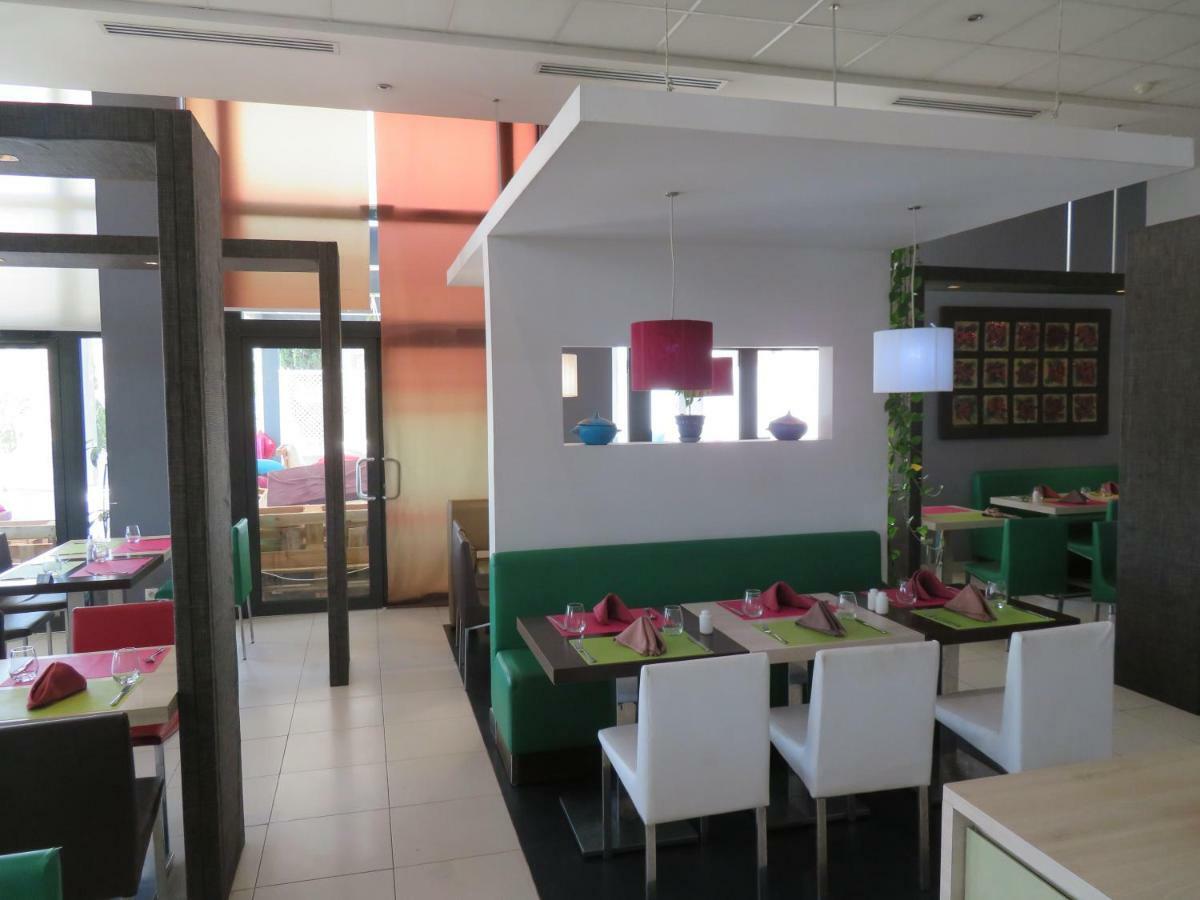 Ibis Oran Les Falaises Экстерьер фото